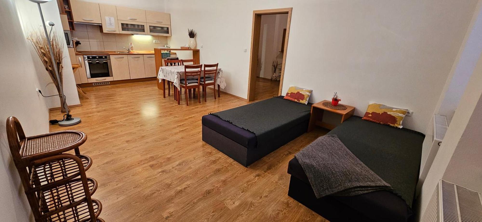 Penzion Podzamci Jaroslavice  Экстерьер фото